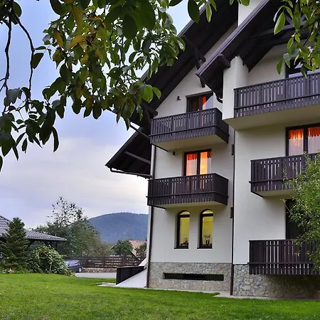 Bucovina & 4*