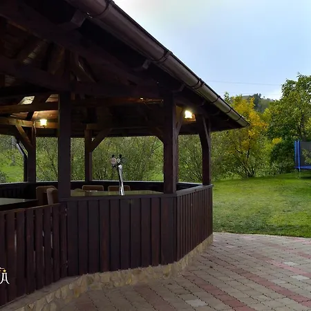 Bucovina & 4*